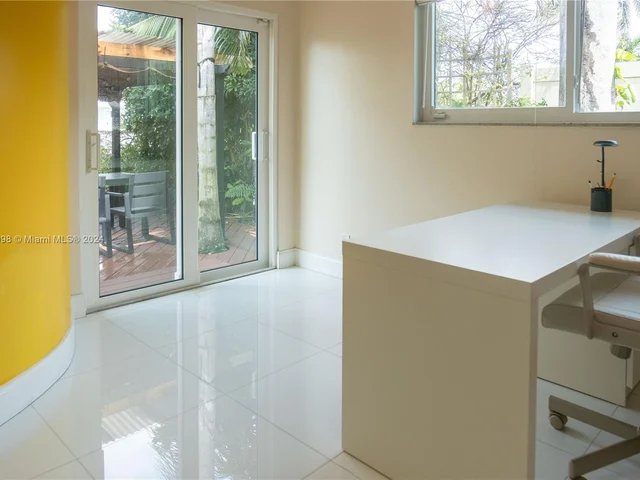 171 SE 12th Ct # 0, Pompano Beach FL 33060