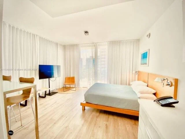 6080 Collins Avenue, Miami Beach FL 33140