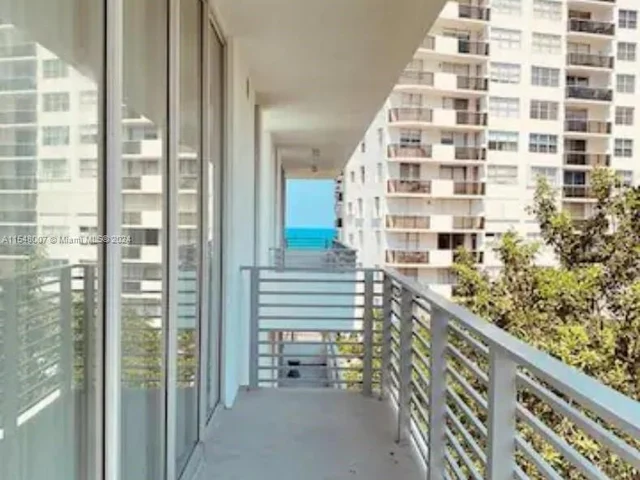 6080 Collins Avenue, Miami Beach FL 33140