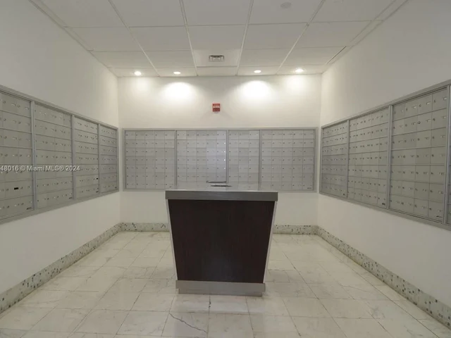 1000 West Ave, Miami Beach FL 33139