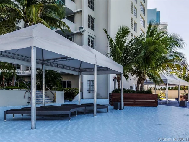 1000 West Ave, Miami Beach FL 33139