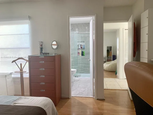 487 NW 98th Ct # 487, Miami FL 33172