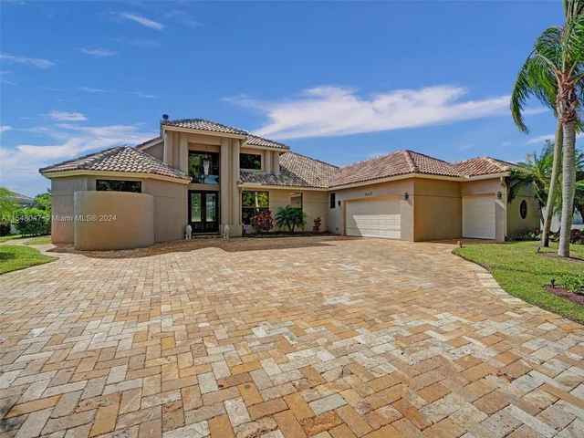 10427 Stonebridge St, Boca Raton FL 33498