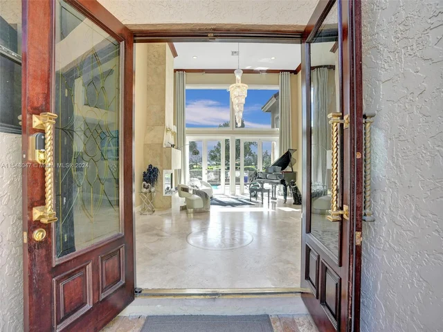 10427 Stonebridge St, Boca Raton FL 33498