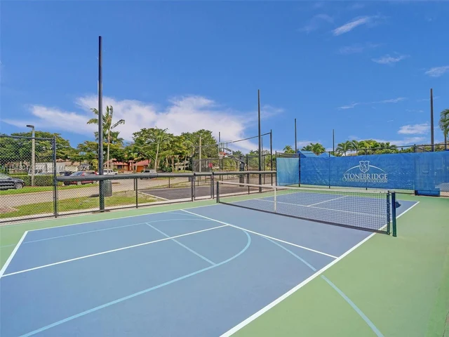 10427 Stonebridge St, Boca Raton FL 33498