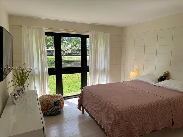 16470 SW 234th St, Homestead FL 33031