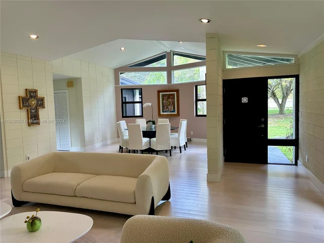 16470 SW 234th St, Homestead FL 33031