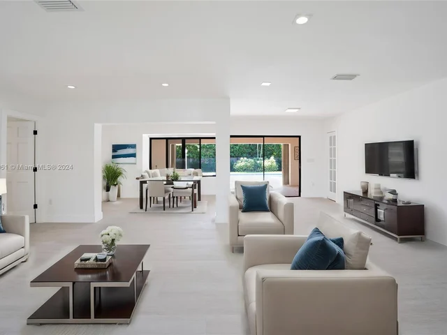 12242 SW 102nd Ter, Miami FL 33186