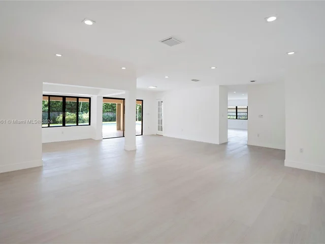 12242 SW 102nd Ter, Miami FL 33186