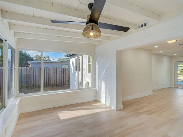 4130 NW 12th Ter, Oakland Park FL 33309