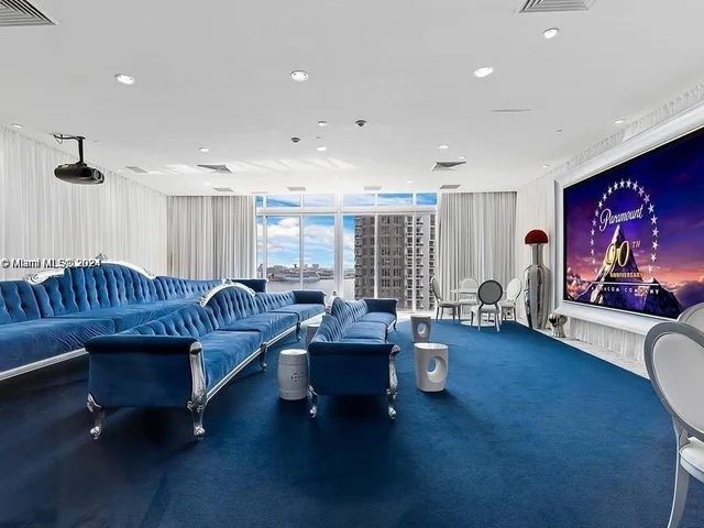 495 Brickell Ave # 520, Miami FL 33131