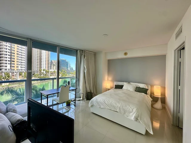 495 Brickell Ave # 520, Miami FL 33131