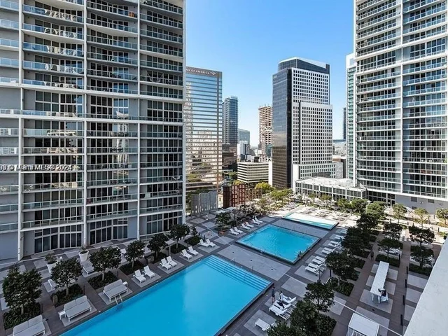 495 Brickell Ave # 520, Miami FL 33131