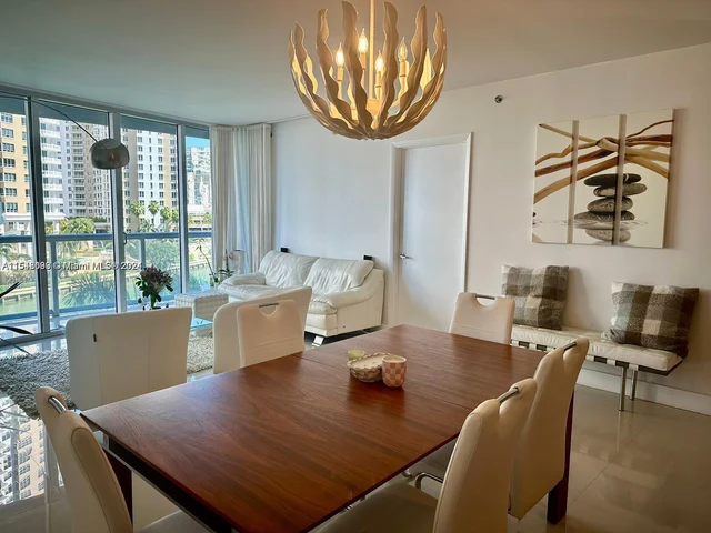 495 Brickell Ave # 520, Miami FL 33131