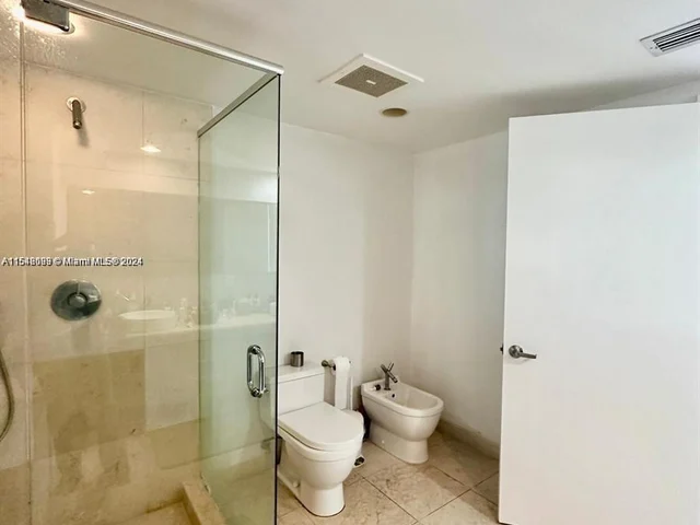 495 Brickell Ave # 520, Miami FL 33131