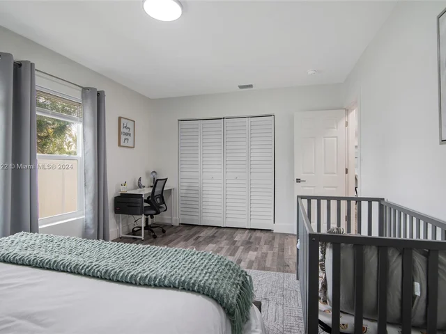 108 SE 11th Ave, Pompano Beach FL 33060