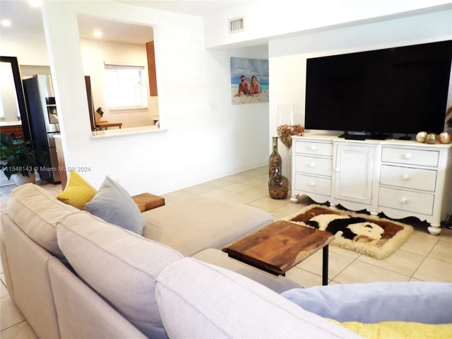 4400 NE 14th Ave # 4400, Pompano Beach FL 33064