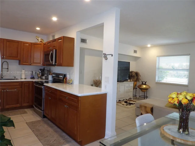 4400 NE 14th Ave # 4400, Pompano Beach FL 33064