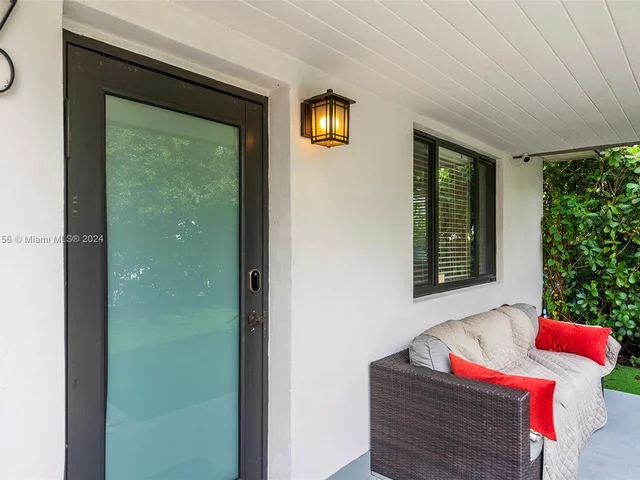 70 NW 47th Ter, Miami FL 33127