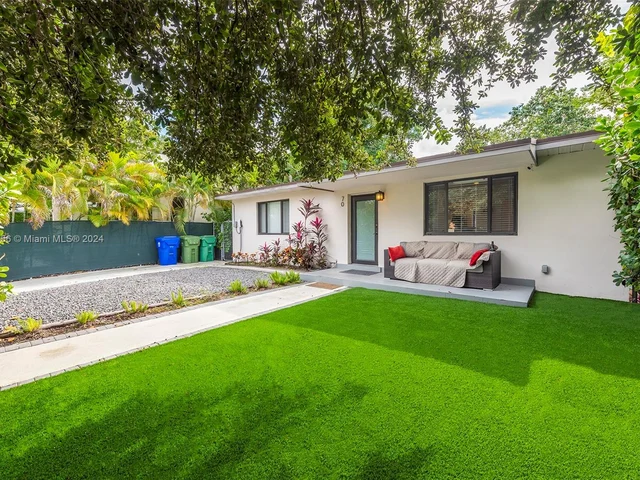 70 NW 47th Ter, Miami FL 33127