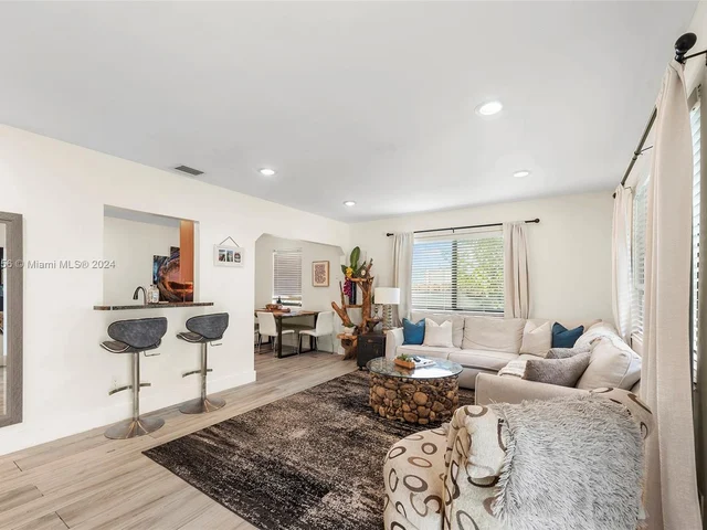 70 NW 47th Ter, Miami FL 33127