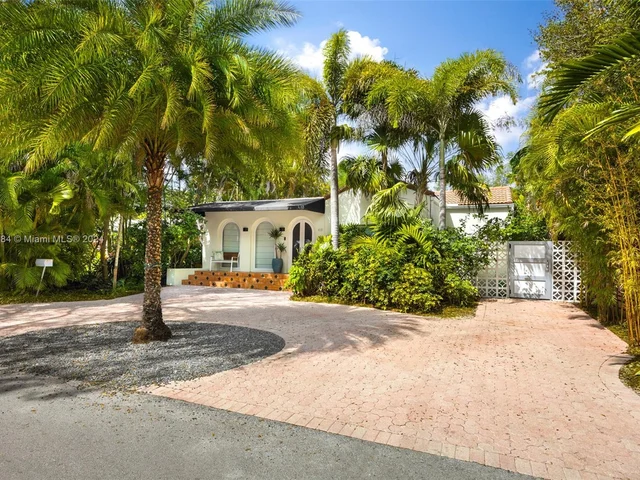 4131 El Prado Blvd, Miami FL 33133