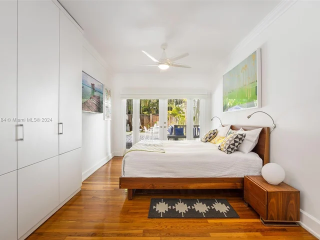 4131 El Prado Blvd, Miami FL 33133