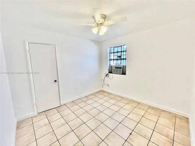 701 NW 7th Ave # 4, Hallandale Beach FL 33009
