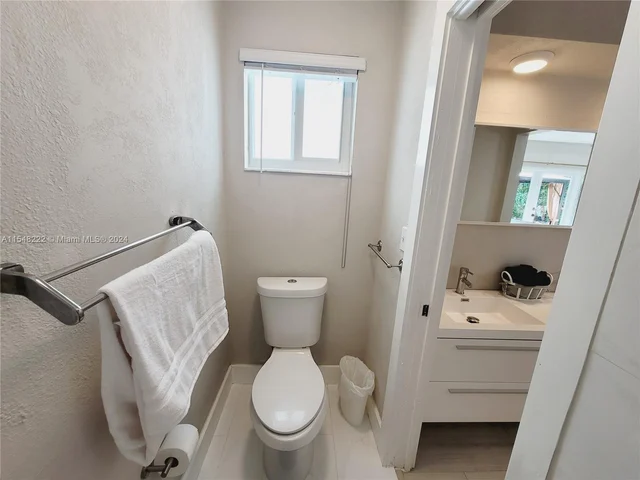 7832 Shalimar St, Miramar FL 33023