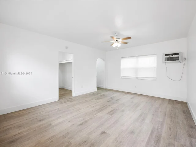 1956 Lincoln St # 5, Hollywood FL 33020