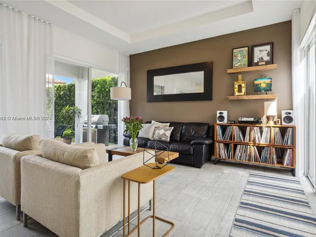 15101 SW 177th Ter, Miami FL 33187