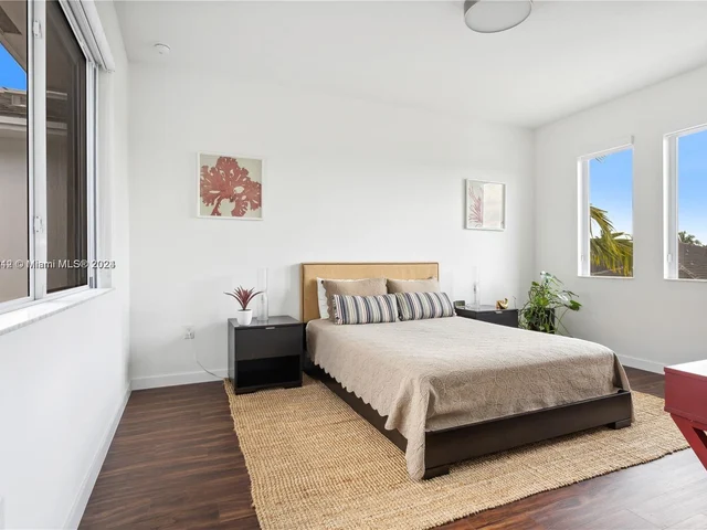 15101 SW 177th Ter, Miami FL 33187