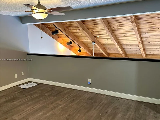 11265 NW 15th Pl, Pembroke Pines FL 33026