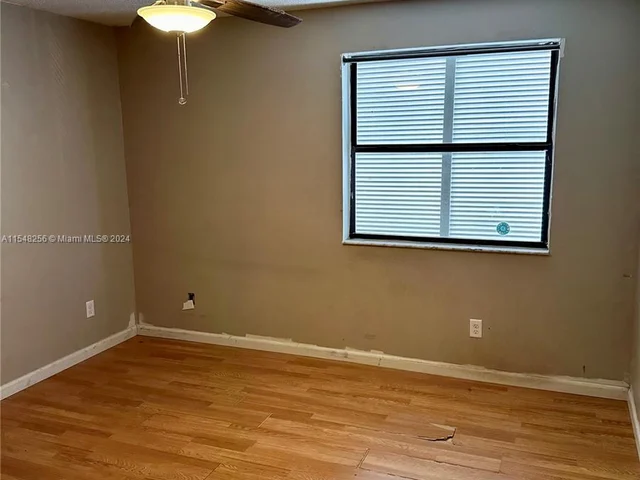 11265 NW 15th Pl, Pembroke Pines FL 33026