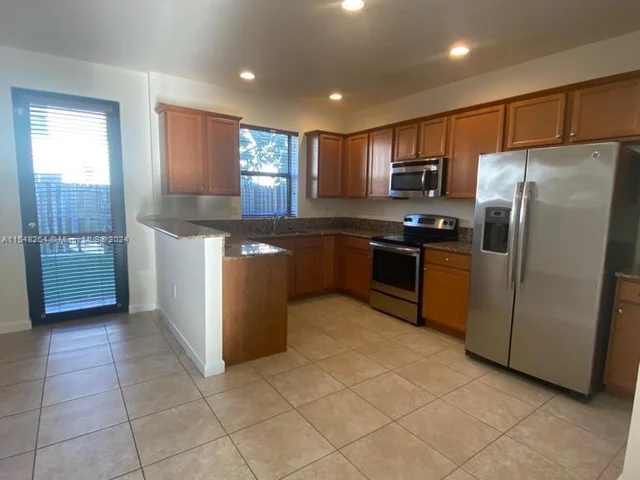 17341 SW 153rd Ct # 17341, Miami FL 33187