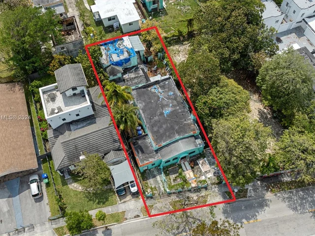 44 NW 46th St, Miami FL 33127