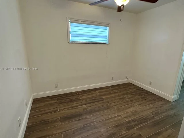 417 NW 14th Way, Fort Lauderdale FL 33311