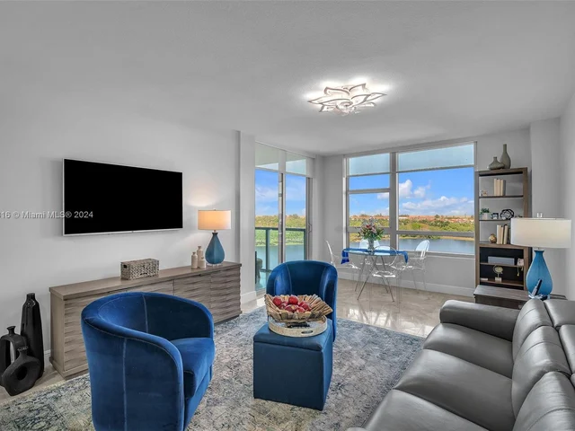 2681 N Flamingo Rd # 906S, Sunrise FL 33323