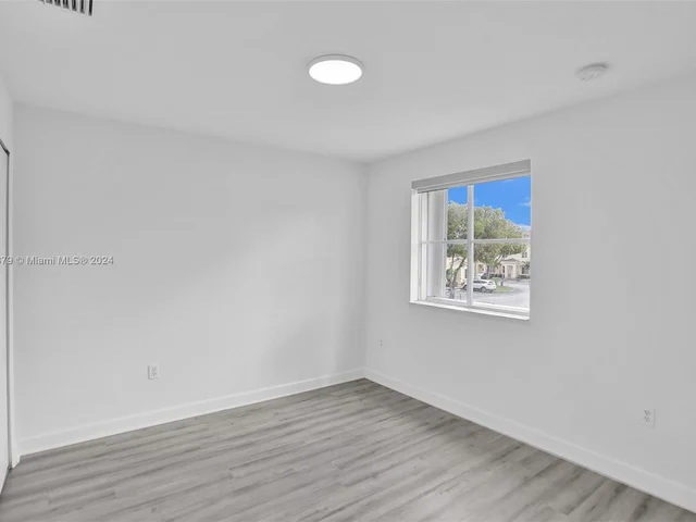 6902 NW 174th Ter # E103, Hialeah FL 33015