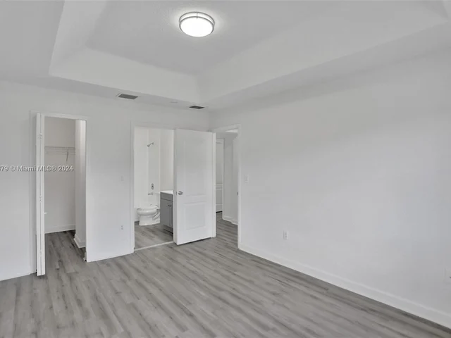 6902 NW 174th Ter # E103, Hialeah FL 33015