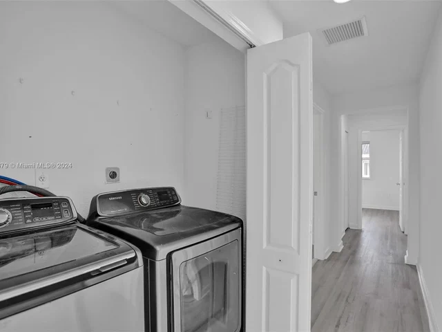 6902 NW 174th Ter # E103, Hialeah FL 33015