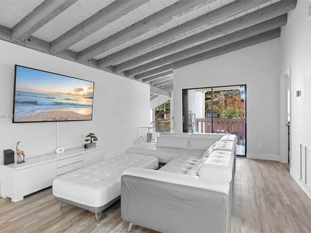 6907 SW 115th Pl # F40, Miami FL 33173