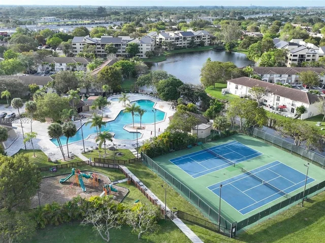 6907 SW 115th Pl # F40, Miami FL 33173