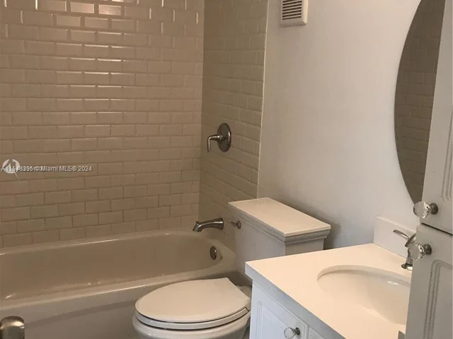 798 Crandon Blvd # 9C, Key Biscayne FL 33149