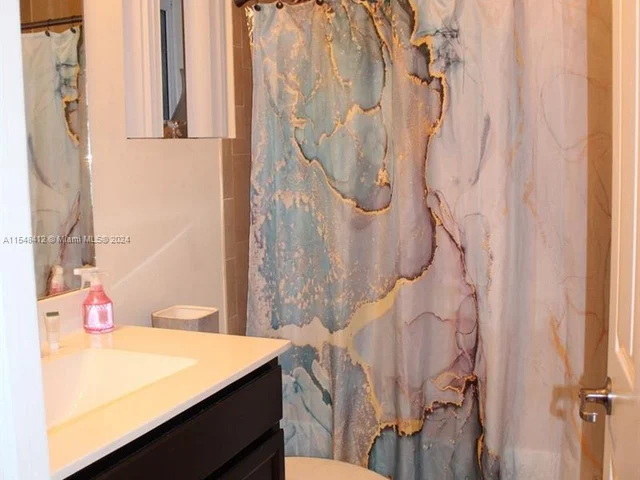 133 SE 28th Ter # 8, Homestead FL 33033