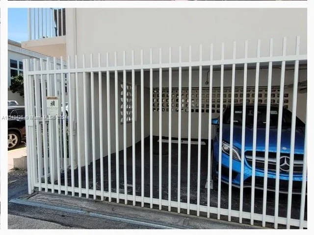 1420 Pennsylvania Ave # 309, Miami Beach FL 33139