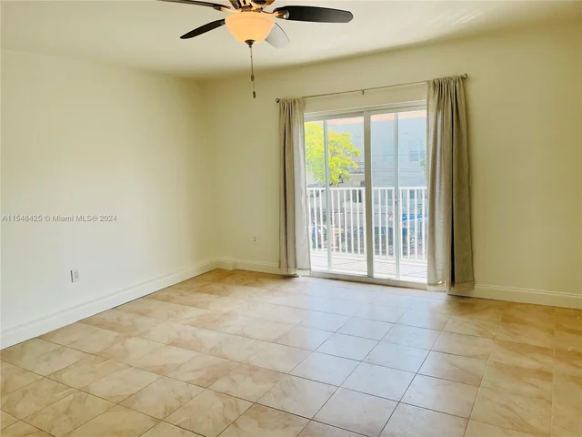 1420 Pennsylvania Ave # 309, Miami Beach FL 33139