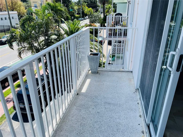 1420 Pennsylvania Ave # 309, Miami Beach FL 33139
