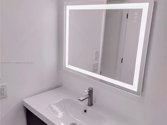 1326 Arthur St, Hollywood FL 33019