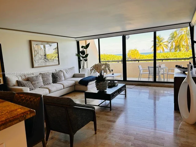 2555 Collins Ave # 307, Miami Beach FL 33140